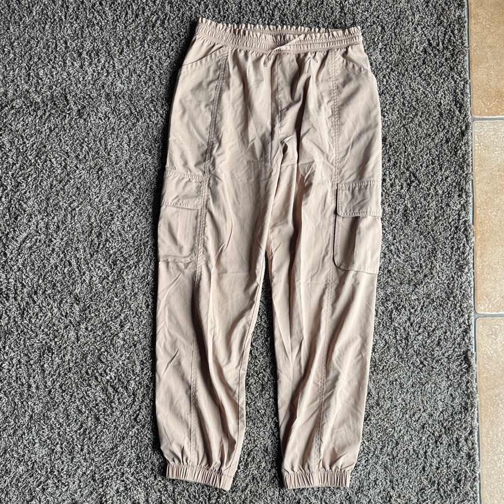 Old Navy Women's Tan Cargo Pants